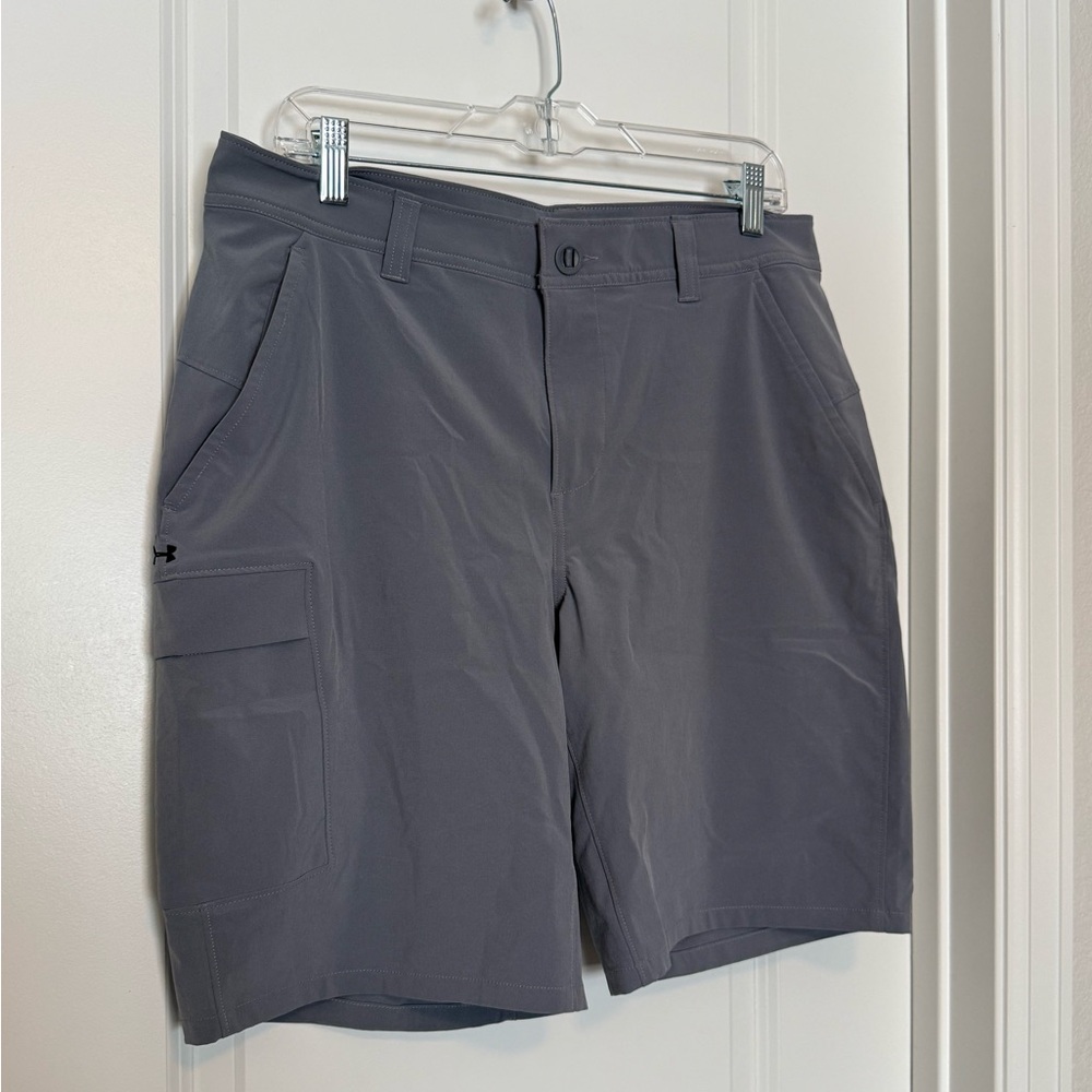 Under Armour Men's Charcoal Cargo Shorts